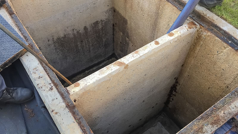 Grease Trap Pumping In Brandon and Tampa Florida